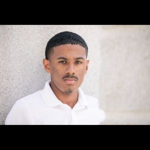 Meet your Posher, Elijah